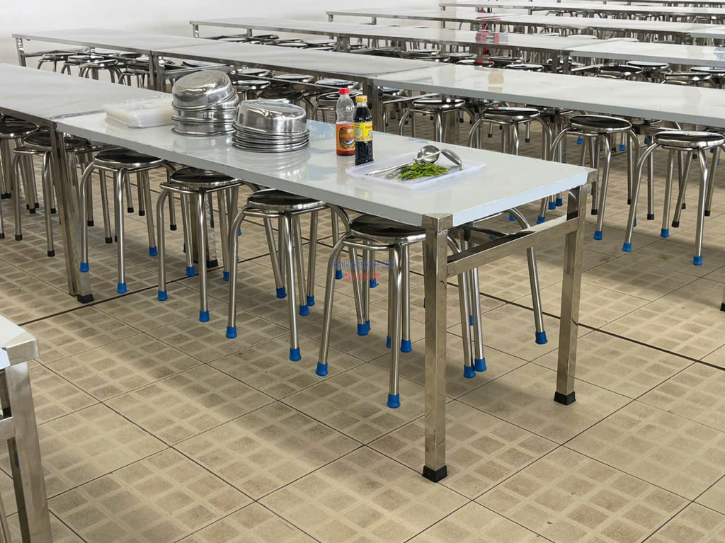 Bàn Ăn inox Công Nghiệp