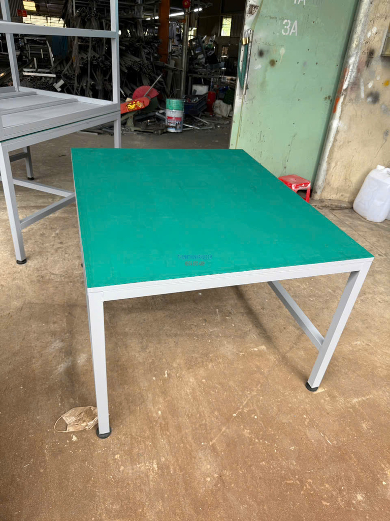 Bàn Thao Tác - Chống Tĩnh Điện