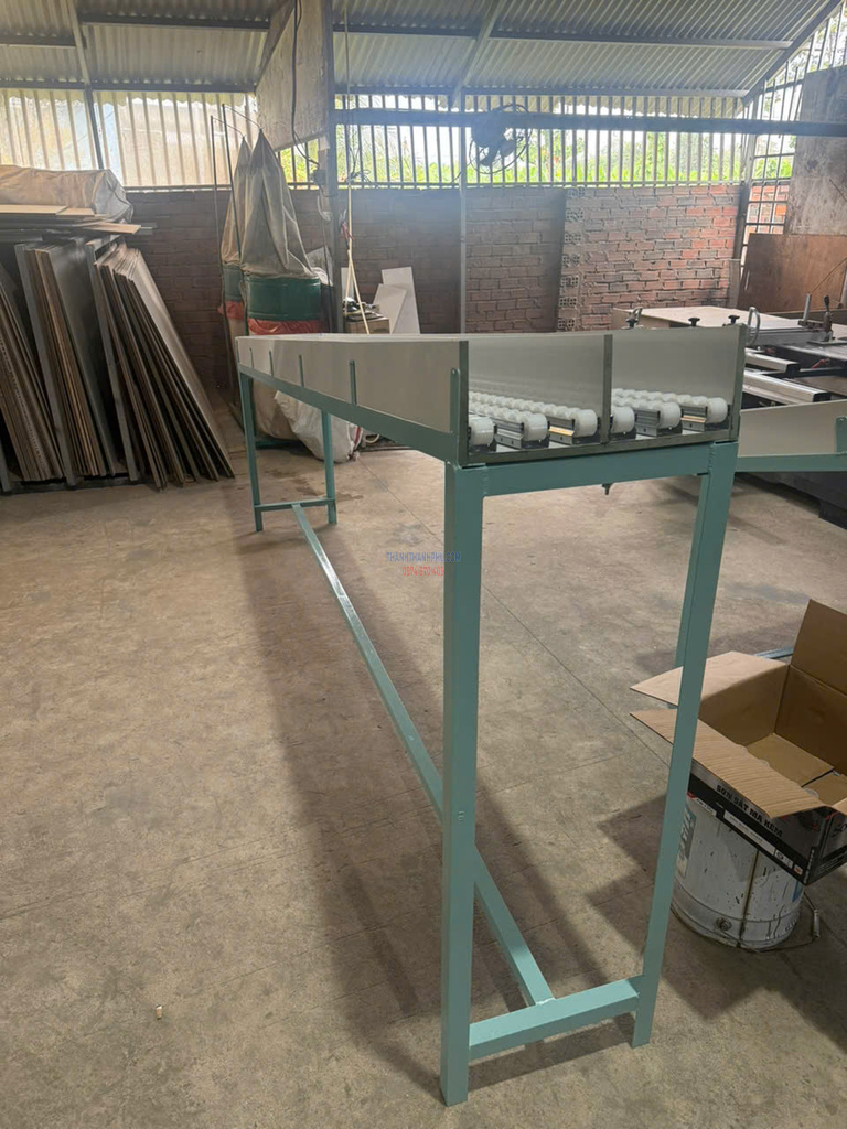 Con Lăn Truyền Hàng 