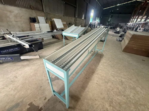 Con Lăn Truyền Hàng